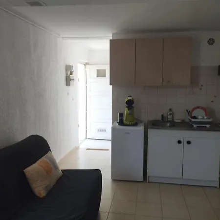 L' Amandier
